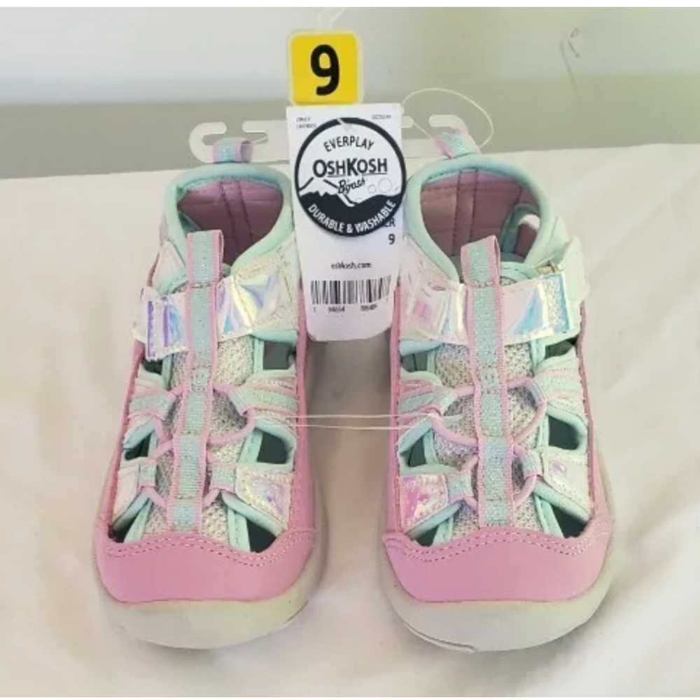 OshKosh Girl's‎ Everyplay Flexible Outsole Bump Toe Sandel